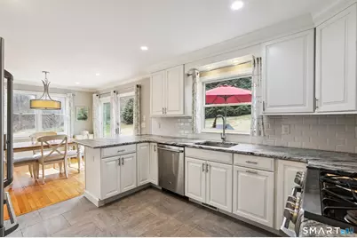 4 Candlewood Road, New Fairfield, CT 06812 - Photo 10