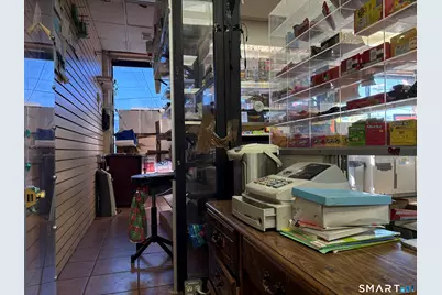 2063 Boston Avenue, Bridgeport, CT 06610 - Photo 18