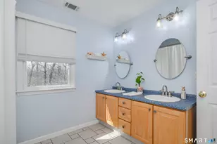 17 Weldon Woods Rd, New Fairfield, CT 06812 - Photo 20