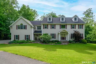 17 Weldon Woods Rd, New Fairfield, CT 06812 - Photo 1
