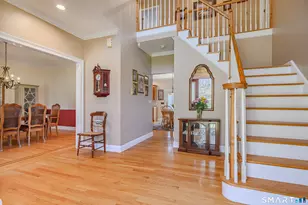 17 Weldon Woods Rd, New Fairfield, CT 06812 - Photo 2