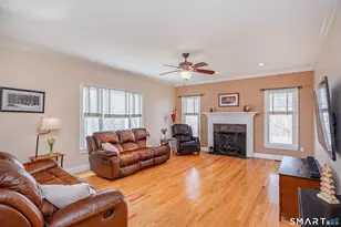 17 Weldon Woods Rd, New Fairfield, CT 06812 - Photo 12