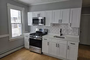 203 Alder St, Waterbury, CT 06708 - Photo 2