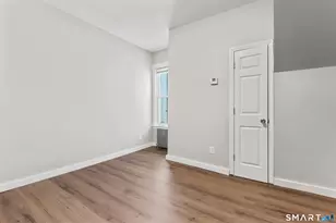 394 Gregory St, Bridgeport, CT 06604 - Photo 10