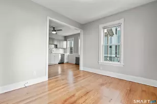 394 Gregory St, Bridgeport, CT 06604 - Photo 22