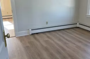 75 Anderson Ave, West Haven, CT 06516 - Photo 8