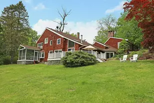 252 Florida Hill Rd, Ridgefield, CT 06877 - Photo 2