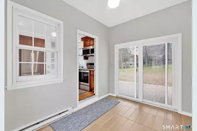 107 Harmund Place, Wethersfield, CT 06109 - Photo 10