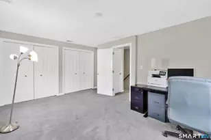 107 Harmund Pl, Wethersfield, CT 06109 - Photo 20