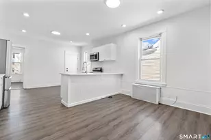 394 Gregory St, Bridgeport, CT 06604 - Photo 14