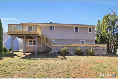 8 Blue Meadow Road, Middletown, CT 06457 - Photo 6