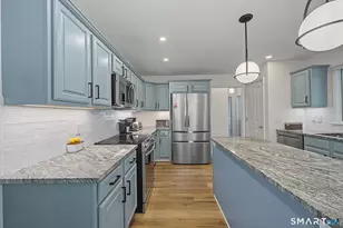 14 Shore Rd, Danbury, CT 06811 - Photo 8