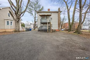 33 Martin St, Hartford, CT 06120 - Photo 4