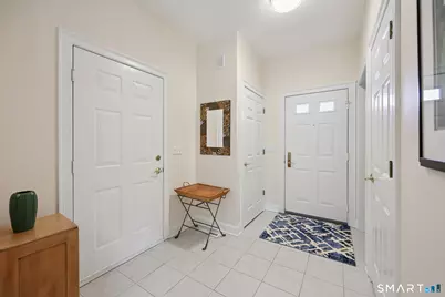 1 Magnolia Circle #1, Farmington, CT 06032 - Photo 4