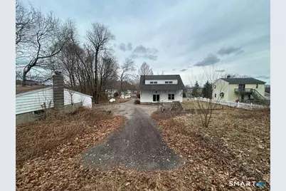 17 Comstock Avenue, Waterford, CT 06382 - Photo 12