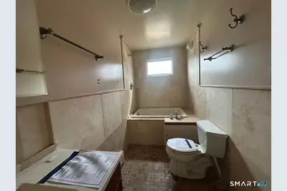 17 Comstock Avenue, Waterford, CT 06382 - Photo 26