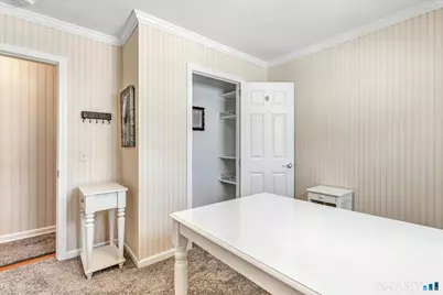 8 Woodland Park, Shelton, CT 06484 - Photo 18