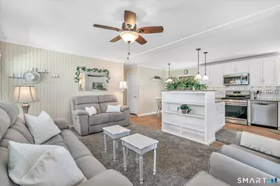 8 Woodland Park, Shelton, CT 06484 - Photo 6