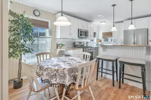 8 Woodland Park, Shelton, CT 06484 - Photo 12