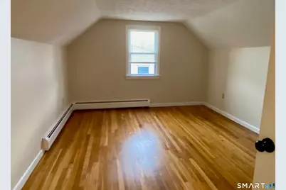 31 Gordon Avenue, Enfield, CT 06082 - Photo 14