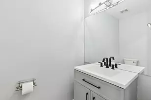 14 South St, Danbury, CT 06810 - Photo 12