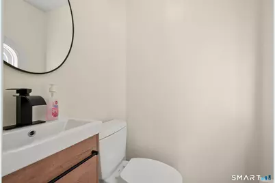 50 Harwich Street, Hartford, CT 06114 - Photo 30