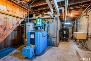 50 Harwich St, Hartford, CT 06114 - Photo 38