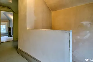 181 Buckingham St, Waterbury, CT 06710 - Photo 32