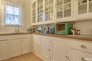 181 Buckingham St, Waterbury, CT 06710 - Photo 8