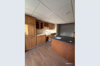 21 Pleasant Street, New Britain, CT 06051 - Photo 4