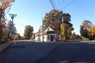 464 E Center St, Manchester, CT 06040 - Photo 1