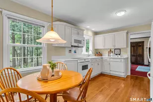 200 Whitethorn Dr, Guilford, CT 06437 - Photo 8