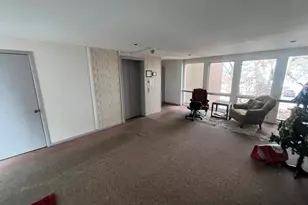 53 Wolcott Hill Rd, Wethersfield, CT 06109 - Photo 6