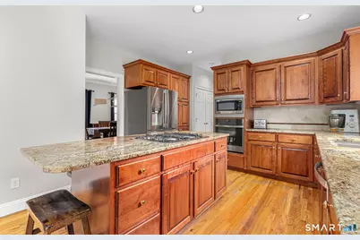 1 West Mary Drive, Simsbury, CT 06070 - Photo 10