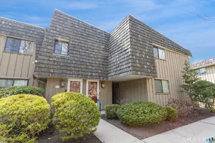 82 Ledgebrook Dr, Norwalk, CT 06854 - Photo 2