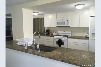 989 Fairfield Beach Road, Fairfield, CT 06824 - Photo 6