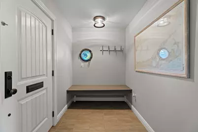 21 Harbor Street, Branford, CT 06405 - Photo 6