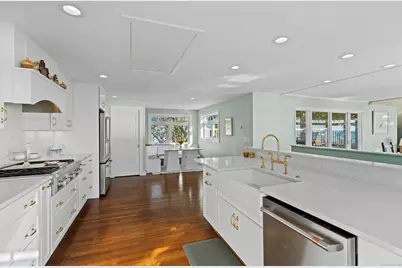 21 Harbor Street, Branford, CT 06405 - Photo 18