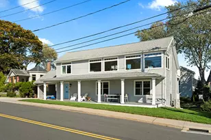 21 Harbor St, Branford, CT 06405 - Photo 4