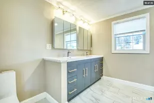 47 Creeping Hemlock Dr, Norwalk, CT 06851 - Photo 8