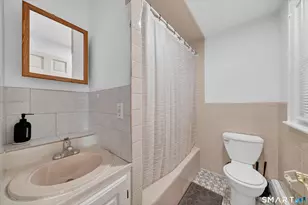 170 Huntington Turnpike, Bridgeport, CT 06610 - Photo 16