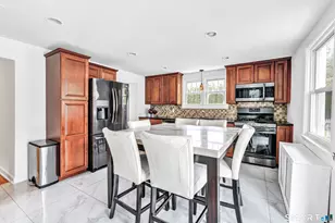 12 Sunset Ave, Trumbull, CT 06611 - Photo 10