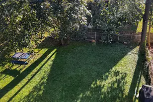 63 Churchill St, Fairfield, CT 06824 - Photo 12