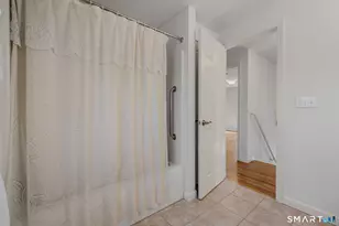 5 Cherry Blossom Ln, East Lyme, CT 06357 - Photo 32