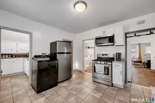 112 Austin St, New Britain, CT 06051 - Photo 8