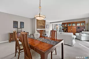 196 Apache Ln, Stratford, CT 06614 - Photo 18