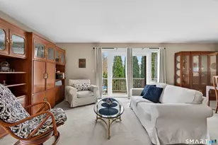 196 Apache Ln, Stratford, CT 06614 - Photo 14