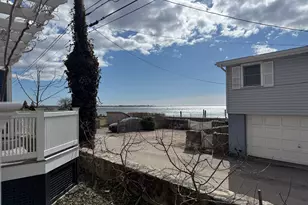 22 Wall St, Stonington, CT 06378 - Photo 2