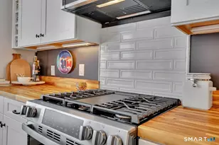 26 Lake Blvd, East Hampton, CT 06424 - Photo 10