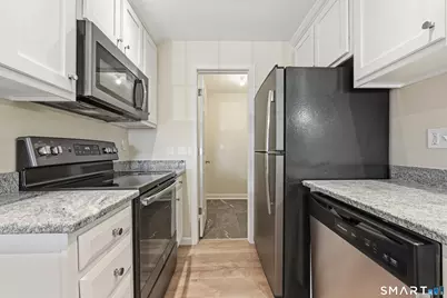 106 Ferry Court #106, Stratford, CT 06614 - Photo 10